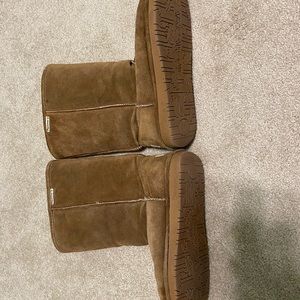BarePaw Boots